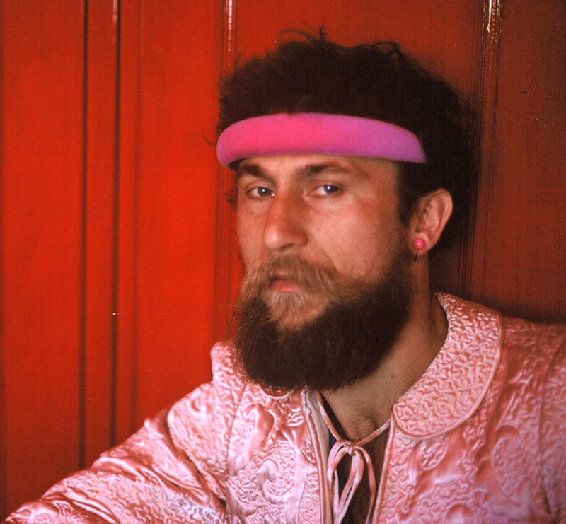 António Variações Blank Meme Template