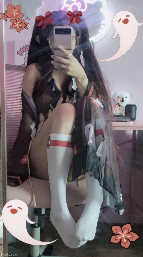 Thigh highs | image tagged in thighs | made w/ Imgflip meme maker