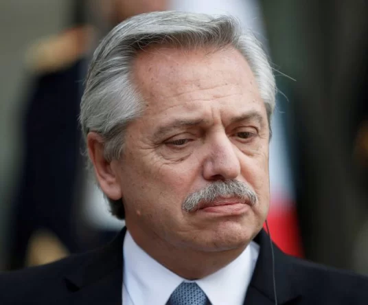 alberto fernandez ganador Blank Meme Template