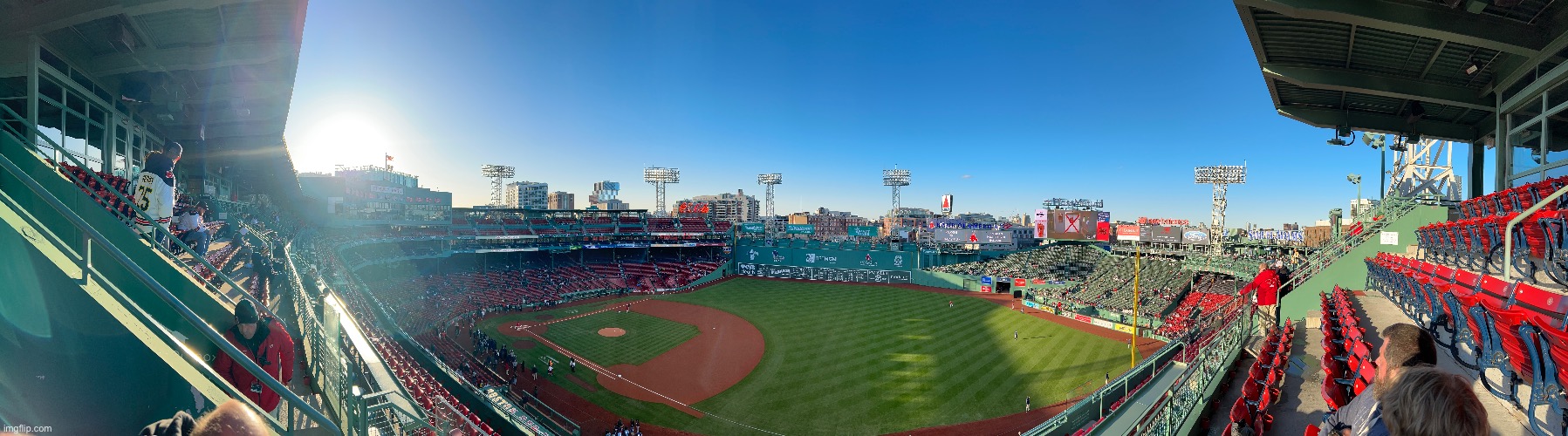 Hi chat I’m at the Red Sox game right now | made w/ Imgflip meme maker