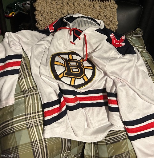 So the Red Sox lost, but hey, I got this jersey for free | made w/ Imgflip meme maker
