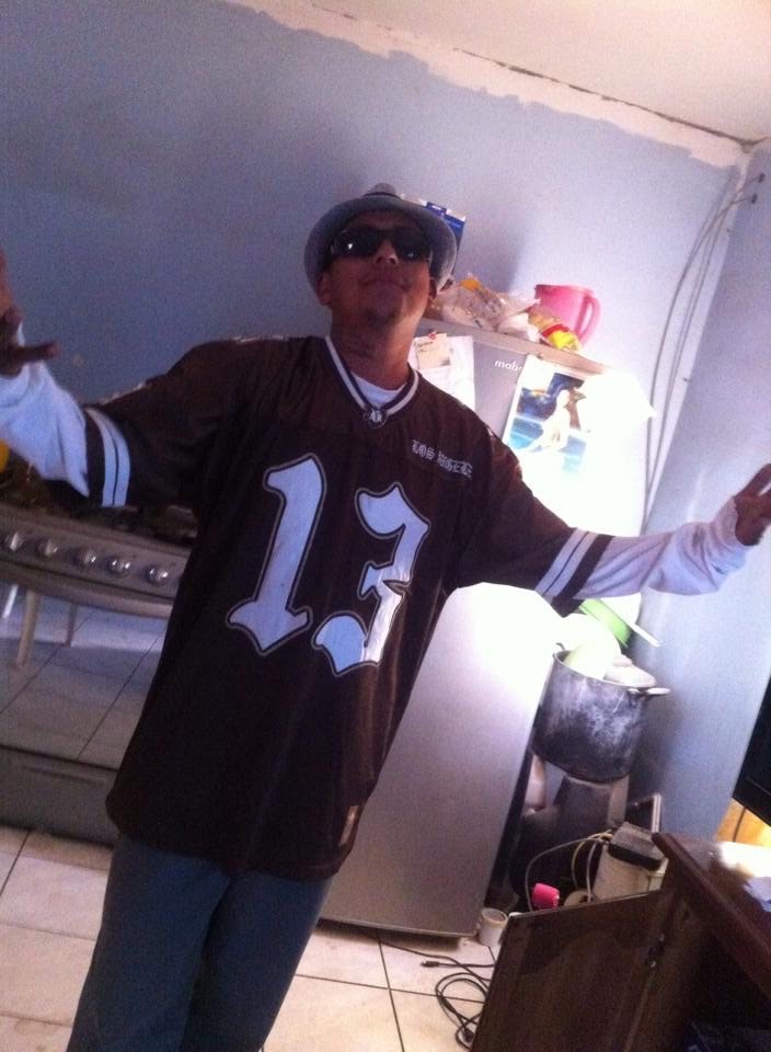 Pasos Blank Meme Template