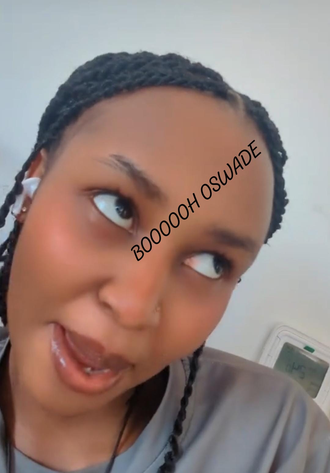 Oswade Blank Meme Template
