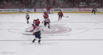 9rz7x7.gif