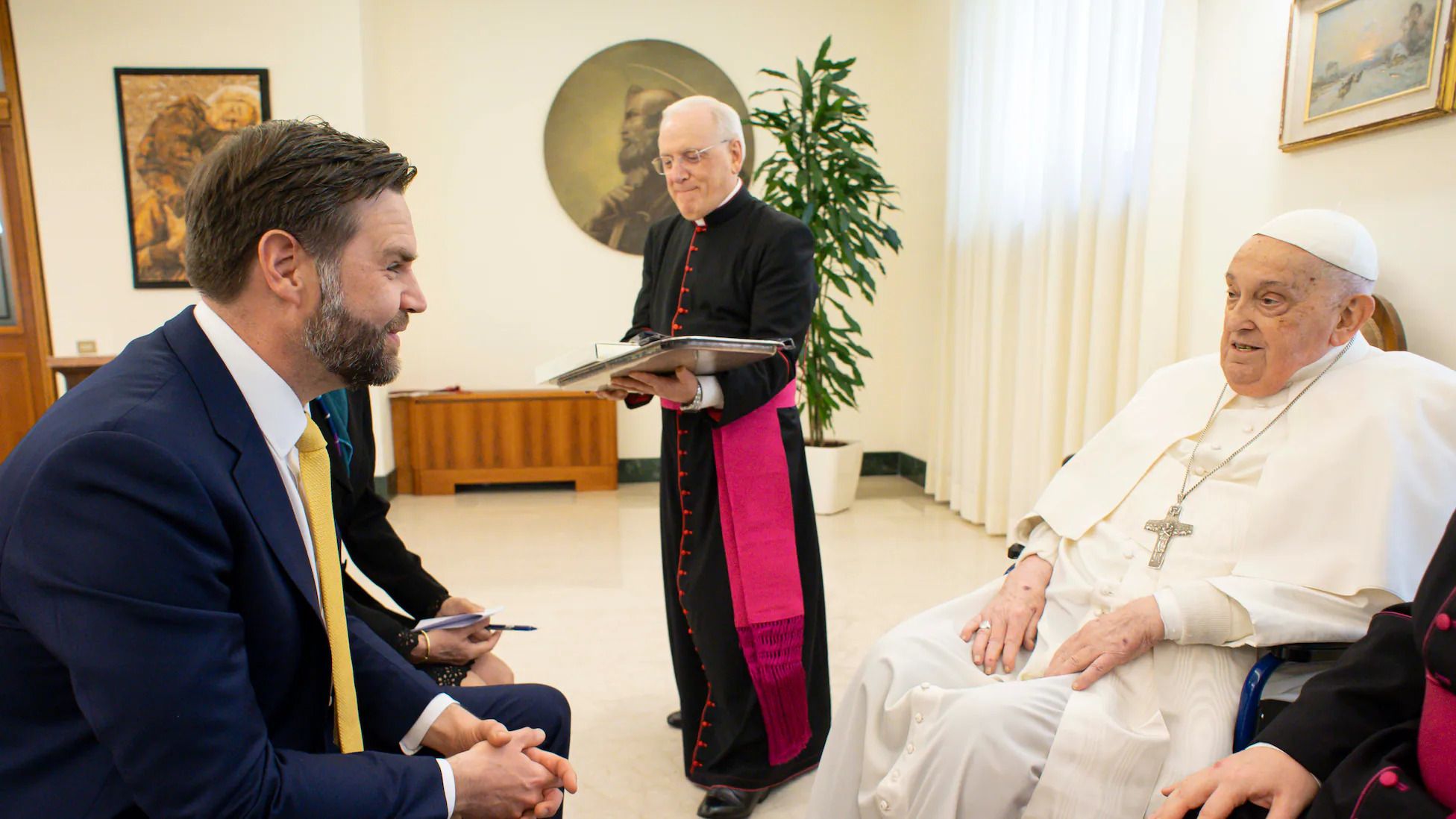 Pope Francis and JD Vance Blank Meme Template