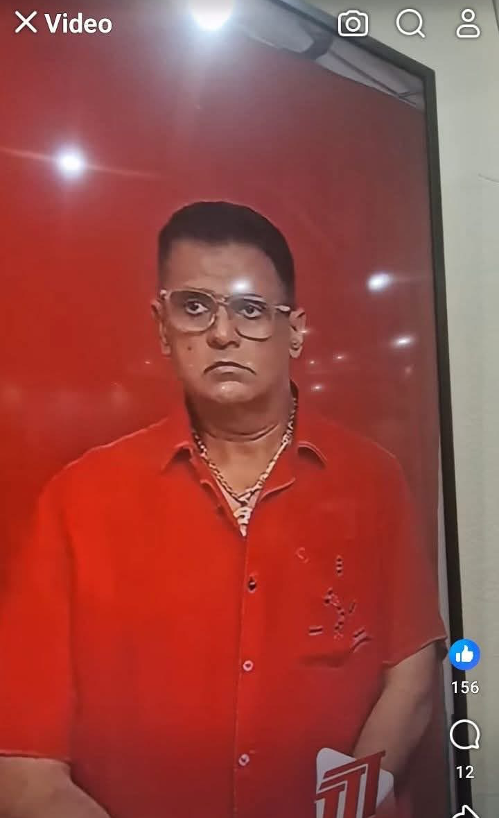 Teini pnm sad face Blank Meme Template