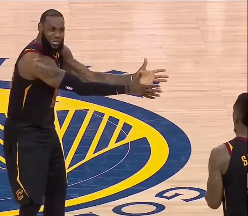 Ref do something Blank Meme Template