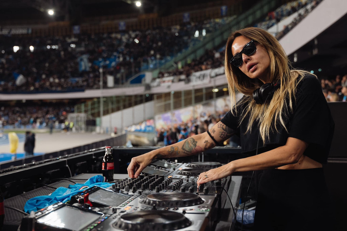 DJ Blank Meme Template