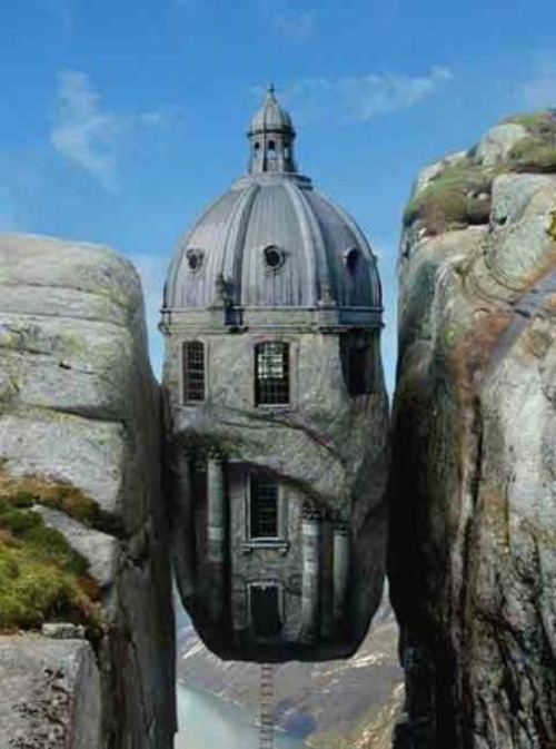Another Real House In The World | image tagged in weird house,cool,architecture,impossible,i too like to live dangerously,art | made w/ Imgflip meme maker