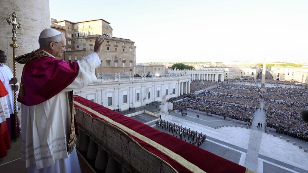 new pope Blank Meme Template