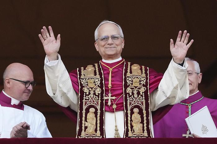 High Quality 267th Pontiff: Leo XIV.PP Blank Meme Template