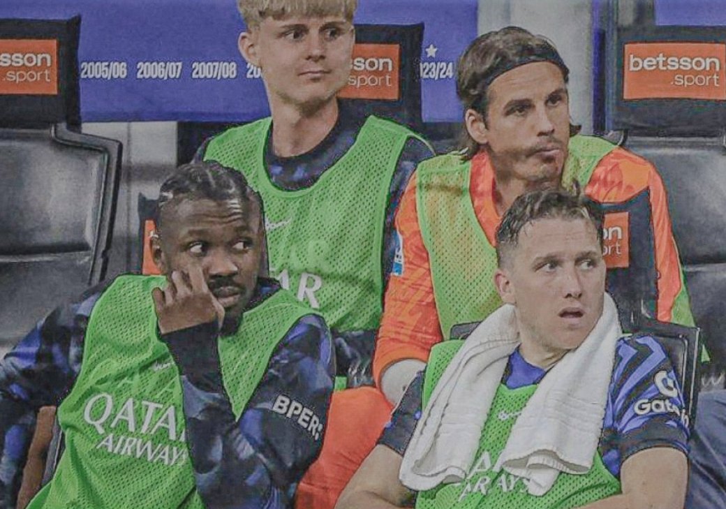 Inter milan players looking at Arnautović throwing a bottle Blank Meme Template