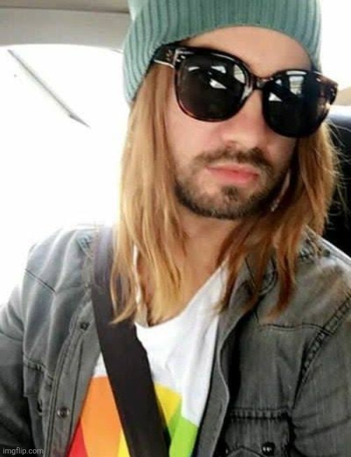 Do I look good? This is me guys trust | made w/ Imgflip meme maker