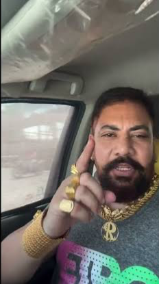 Aaliye Re Aaliye Blank Meme Template