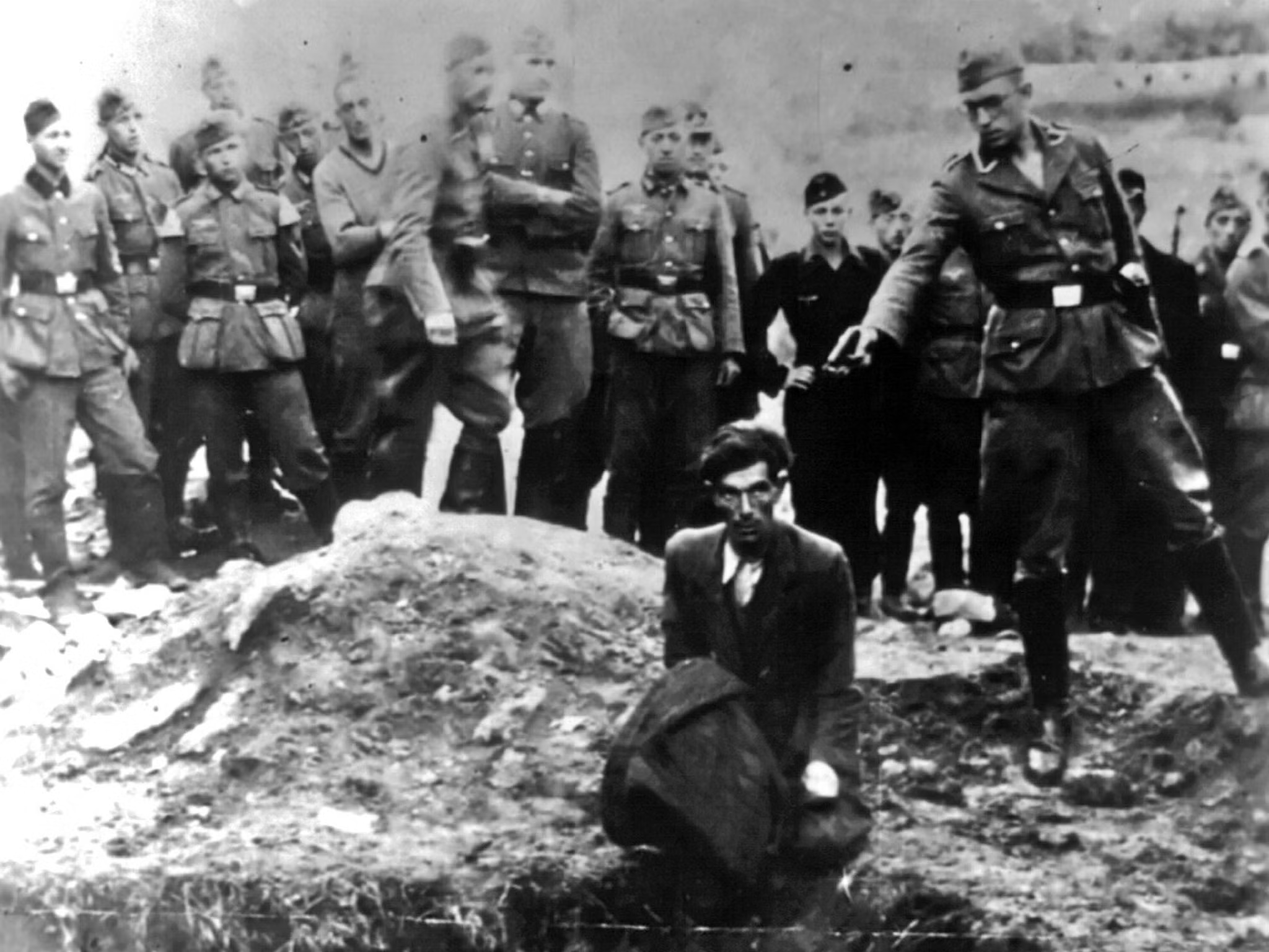 High Quality Nazi executing Jew in Soviet Union 1942 Blank Meme Template