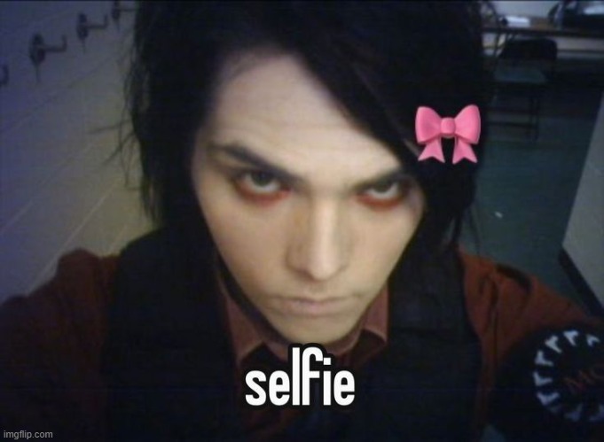 meeeeee | made w/ Imgflip meme maker