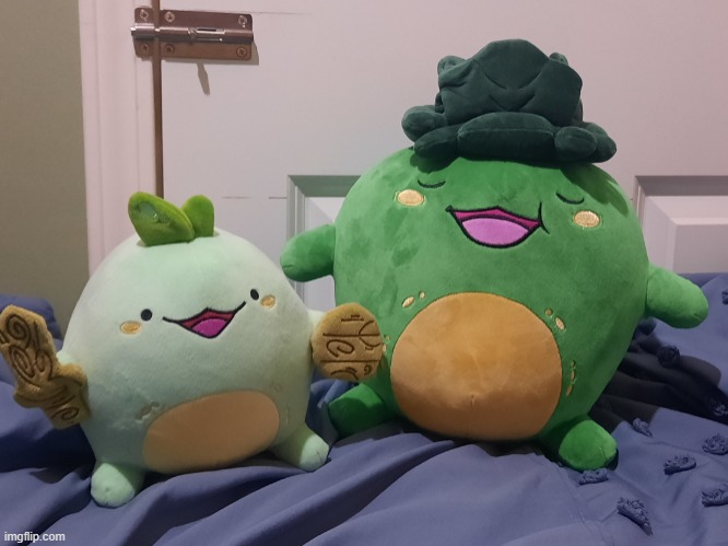 Quest Sprout and Momma Sprout reunited as plushies | image tagged in sprouts,plushies,quest,momma,reunion,aww | made w/ Imgflip meme maker