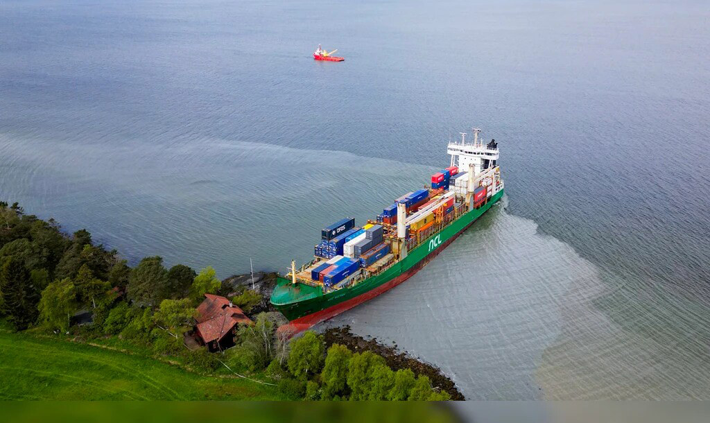 Ship crashes into house Blank Meme Template