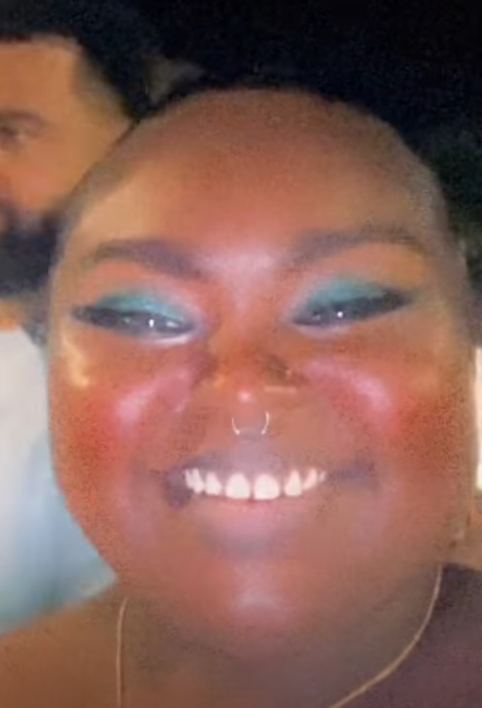 Happy Fat Girl Blank Meme Template