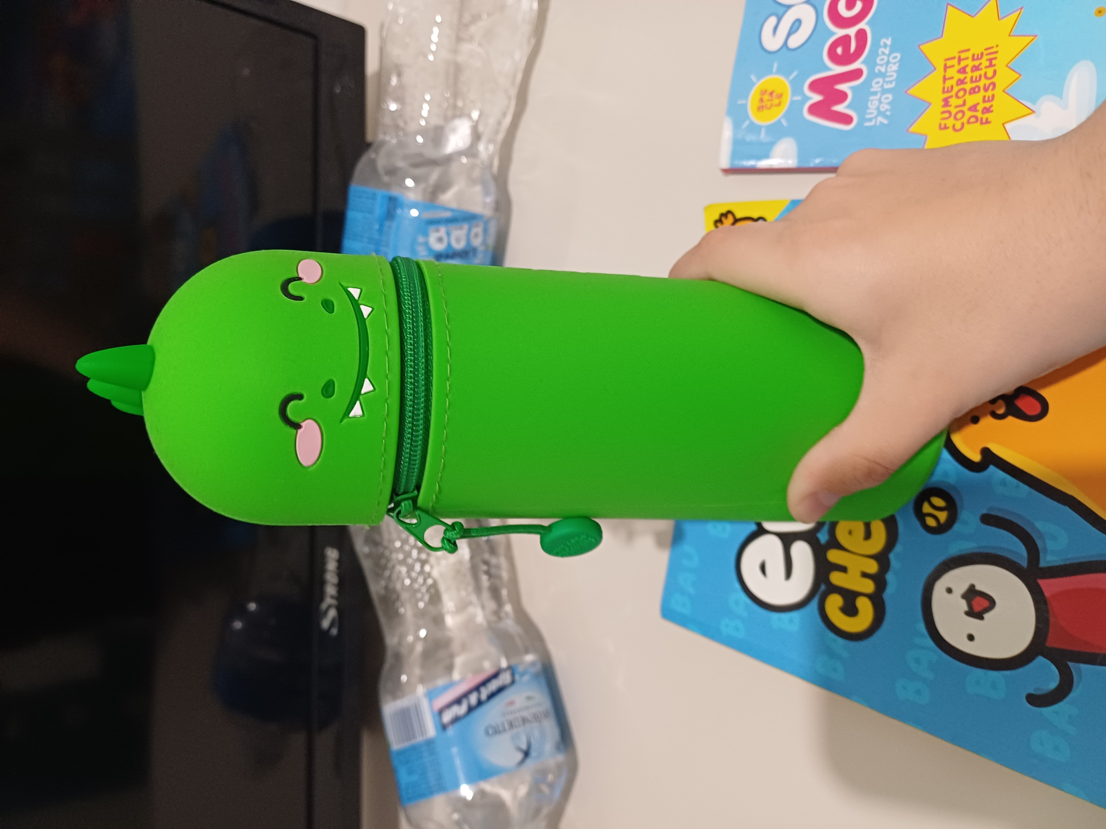 Legamminni dinosaurinni Blank Meme Template