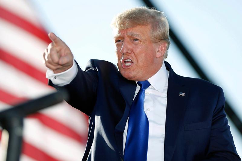 Trump points. Blank Meme Template