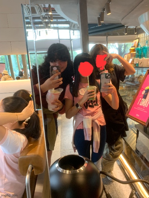 bubble tea w/ friends <333 | made w/ Imgflip meme maker