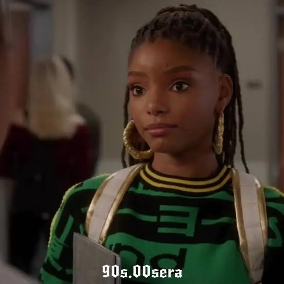 halle smug Blank Meme Template