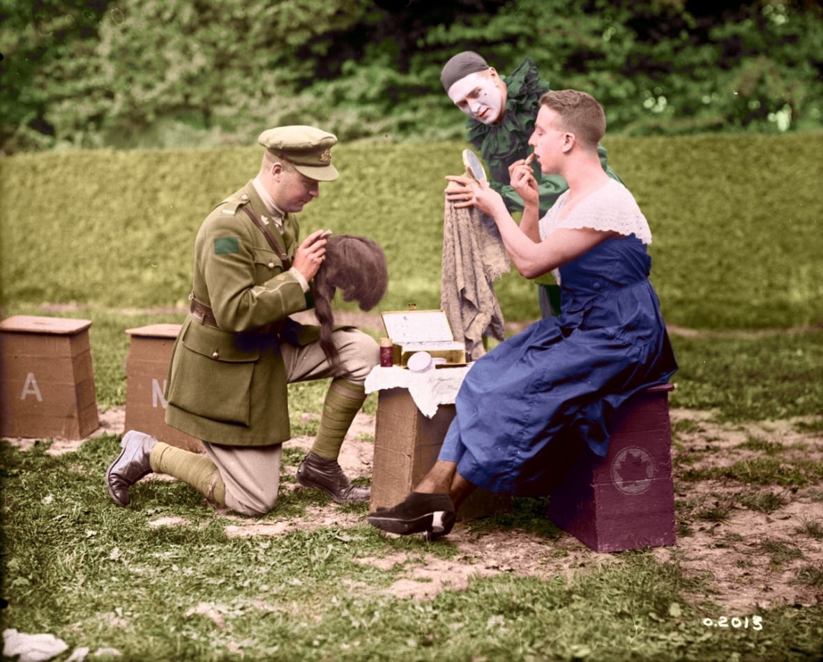 Drag Soldiers Blank Meme Template