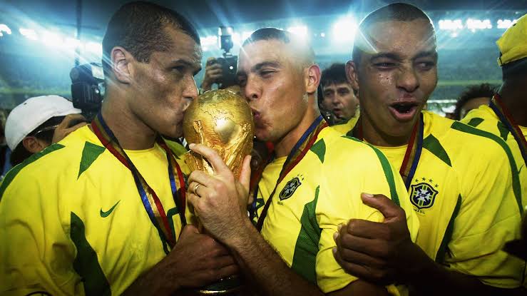 Seleção 2002 Blank Meme Template