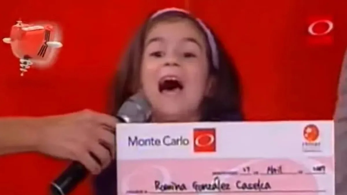 Mira de quien te burlaste Blank Meme Template