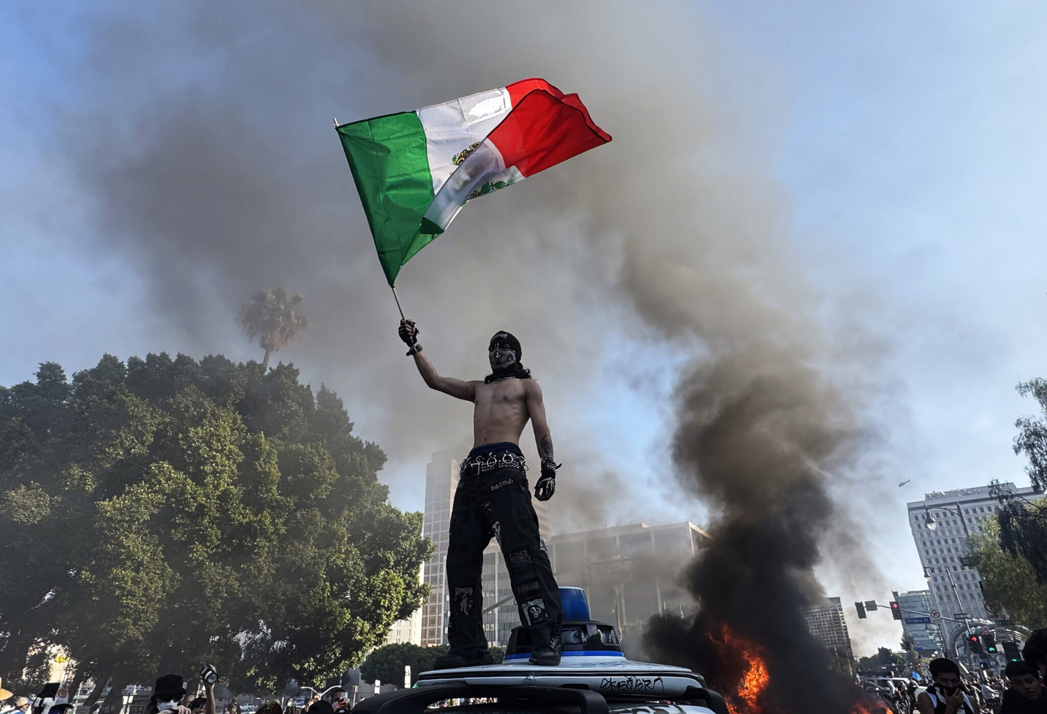 Rioting Invader Blank Meme Template