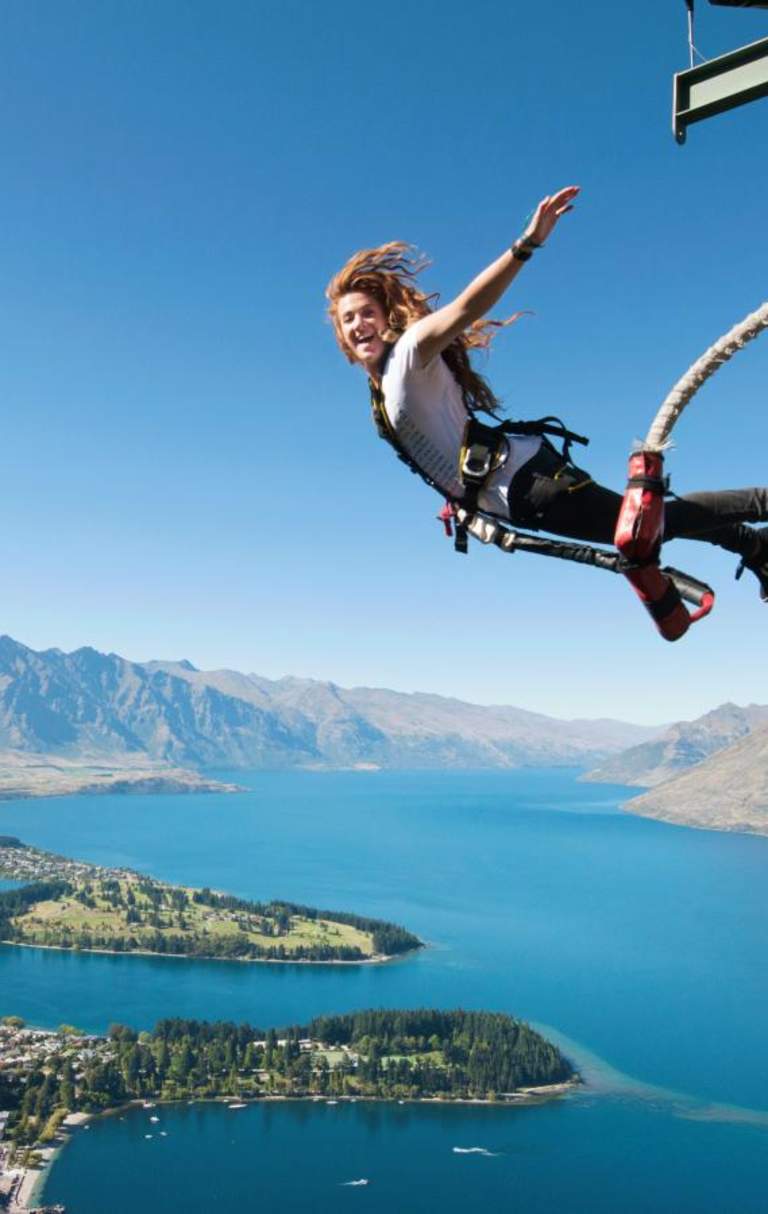 bungee smile Blank Meme Template