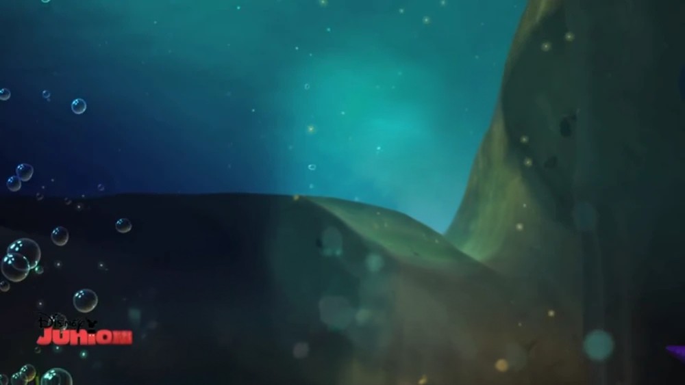 underwater Blank Meme Template