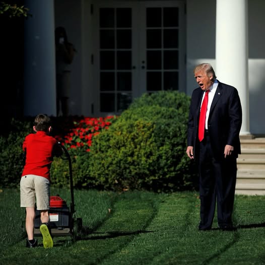 Trump & The Mexicans Blank Meme Template