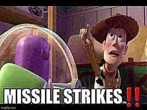 ㅤ | image tagged in buzz look an alien | made w/ Imgflip meme maker