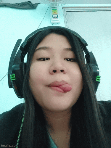kisschelle | image tagged in gifs,now kiss,smack,tongue,michelle obama | made w/ Imgflip images-to-gif maker
