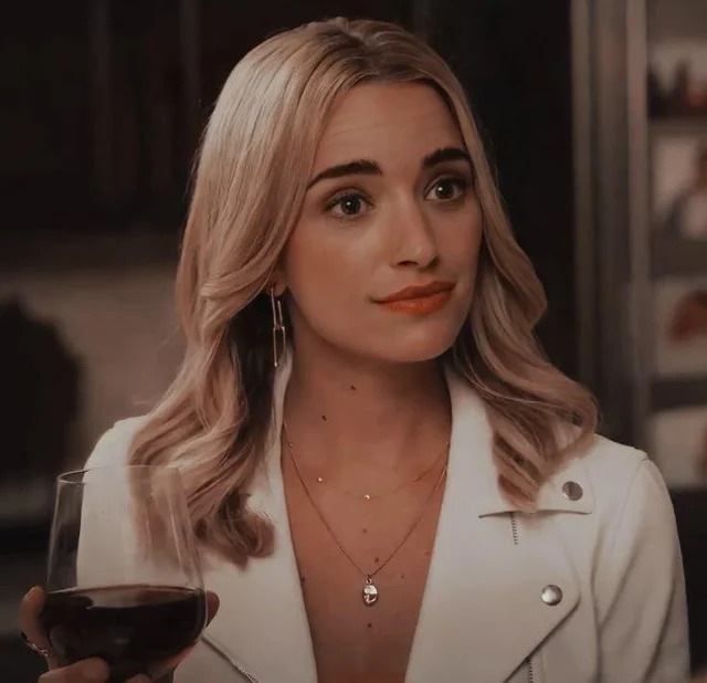 Georgia Miller Blank Meme Template