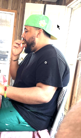 Short Big Back Eating Blank Meme Template