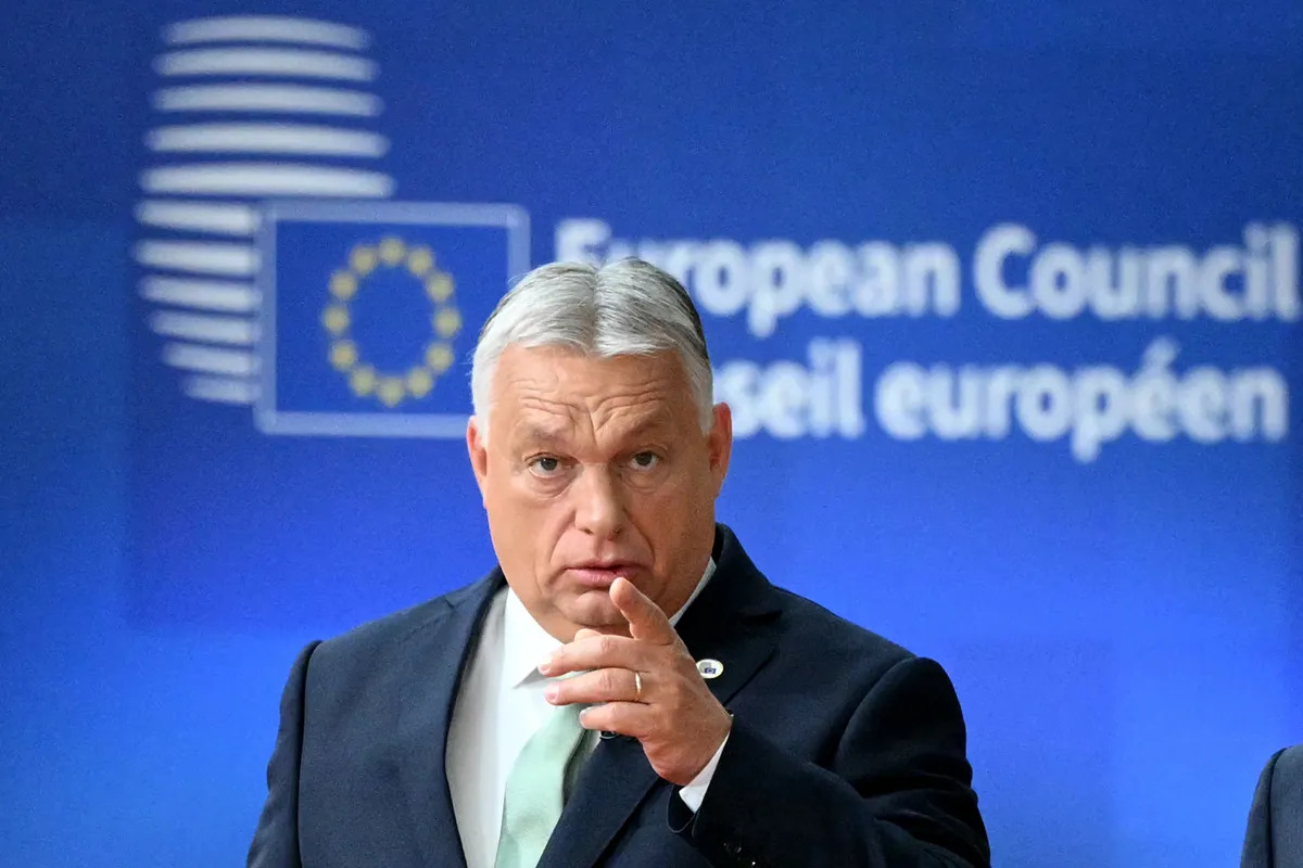Orbán Viktor Blank Meme Template