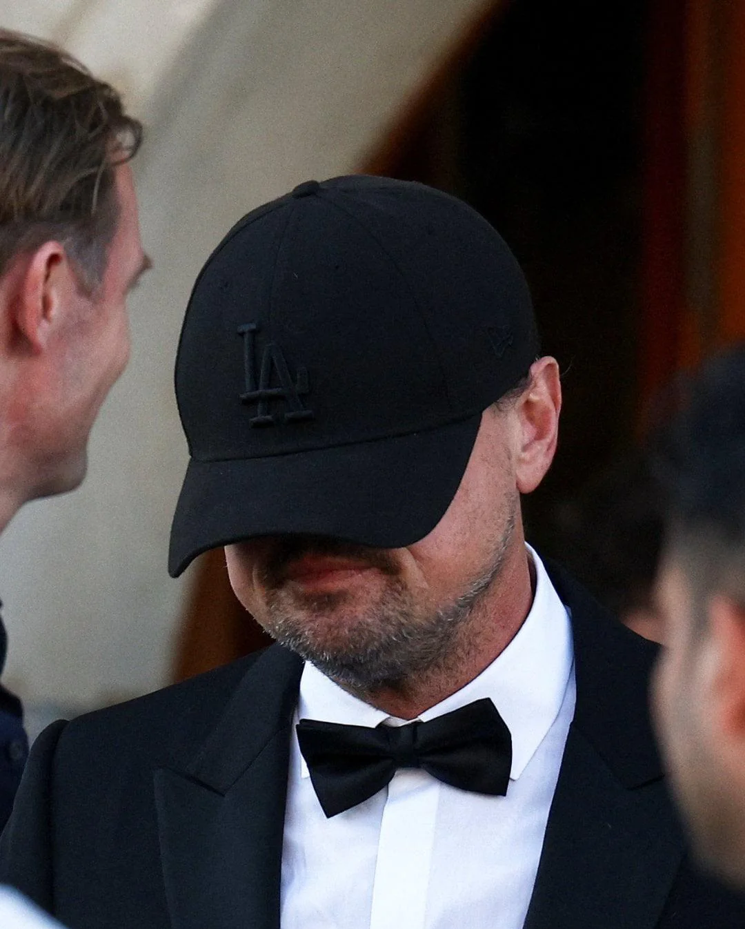Leo Don't look up (Bezos Wedding) Blank Meme Template