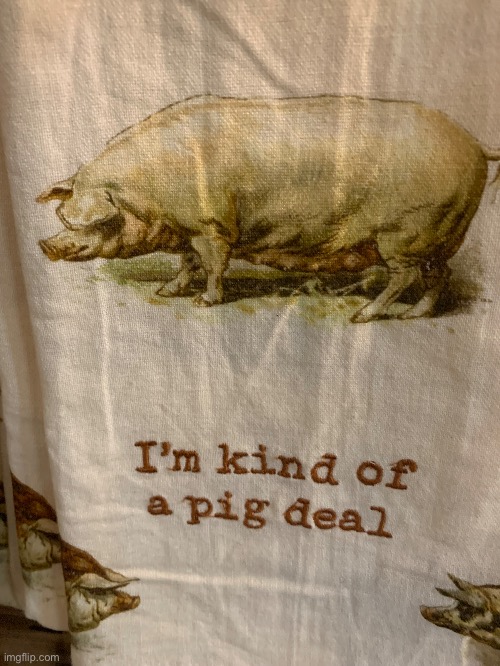 When the pig is huge | made w/ Imgflip meme maker