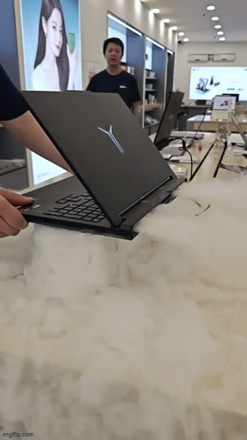 a08m8b.gif
