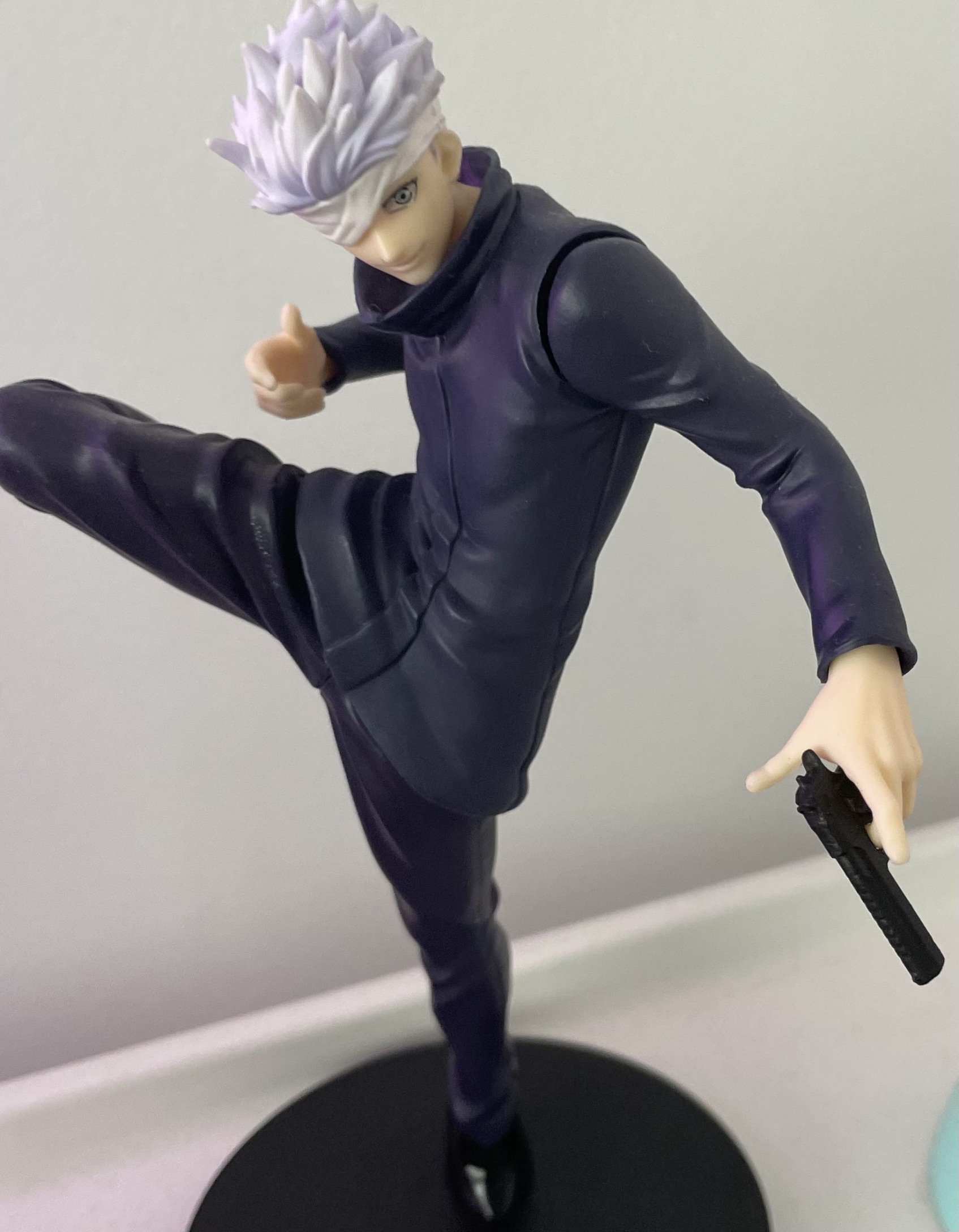 Gun gojo Blank Meme Template