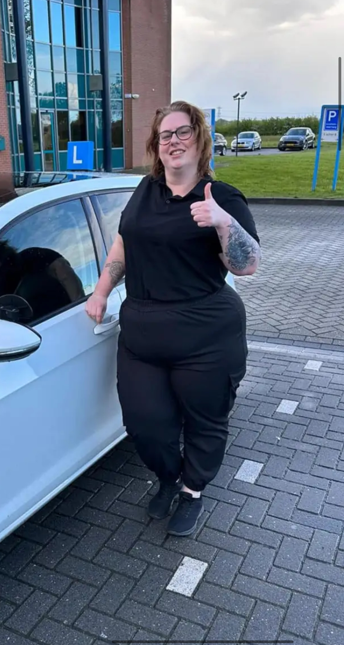 Thumbs up Blank Meme Template
