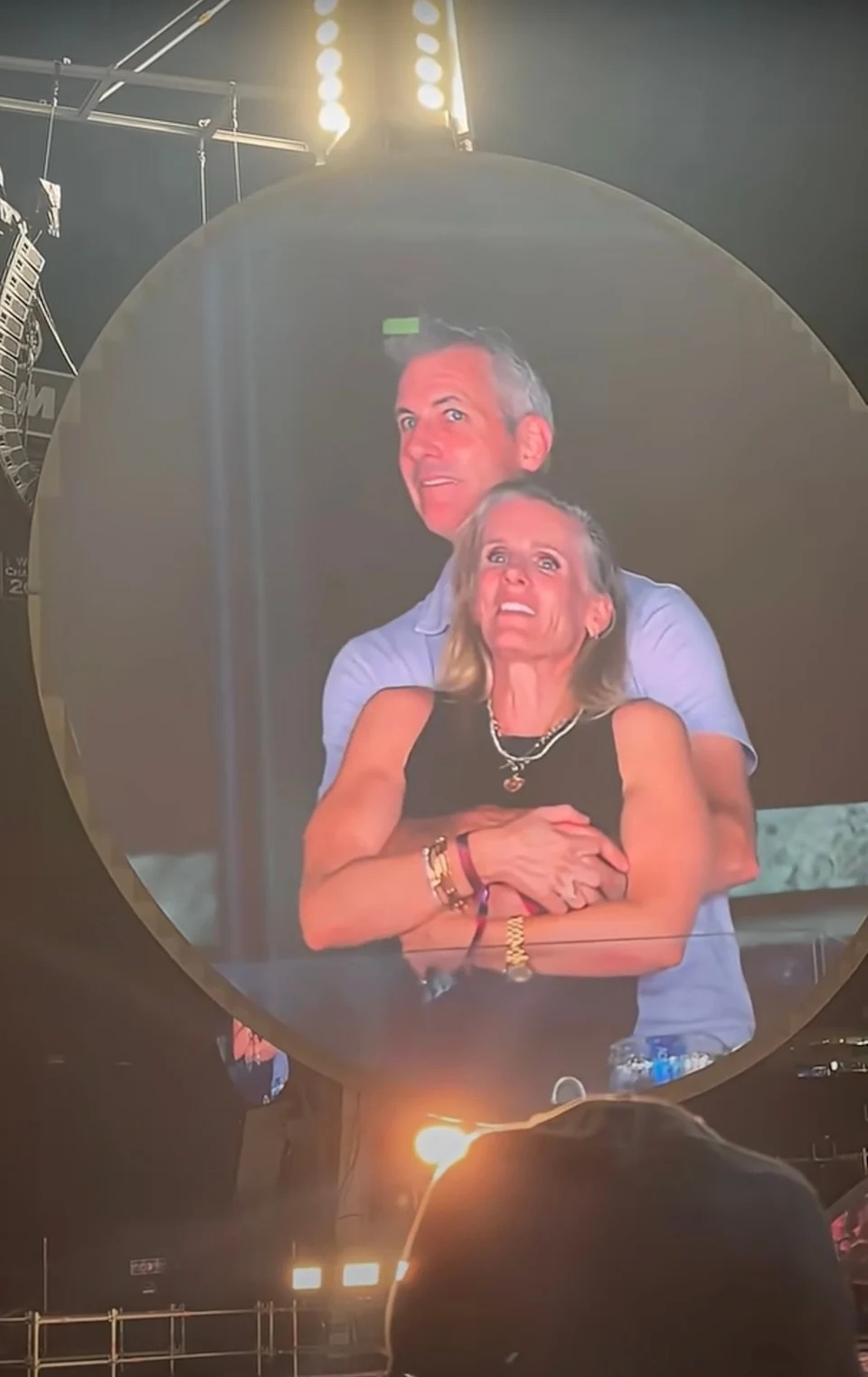 Coldplay Kiss Cam Blank Meme Template
