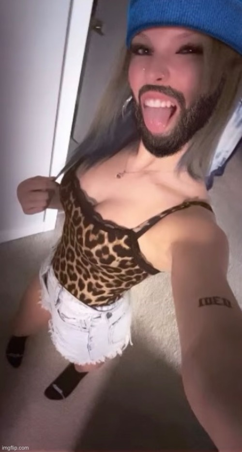 im a man i have a beard | made w/ Imgflip meme maker