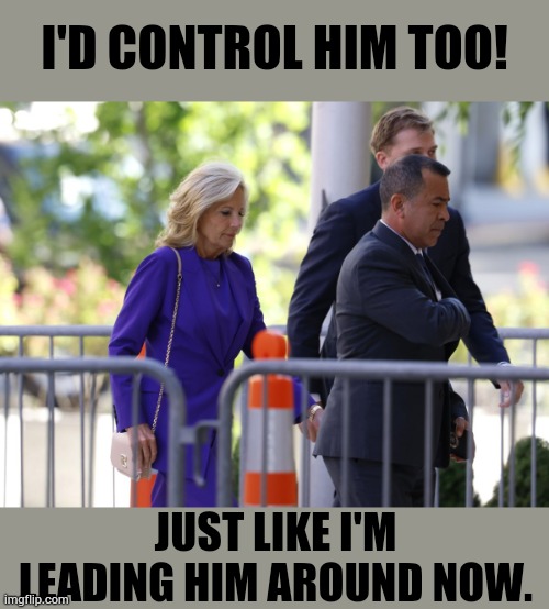 I'D CONTROL HIM TOO! JUST LIKE I'M LEADING HIM AROUND NOW. | made w/ Imgflip meme maker