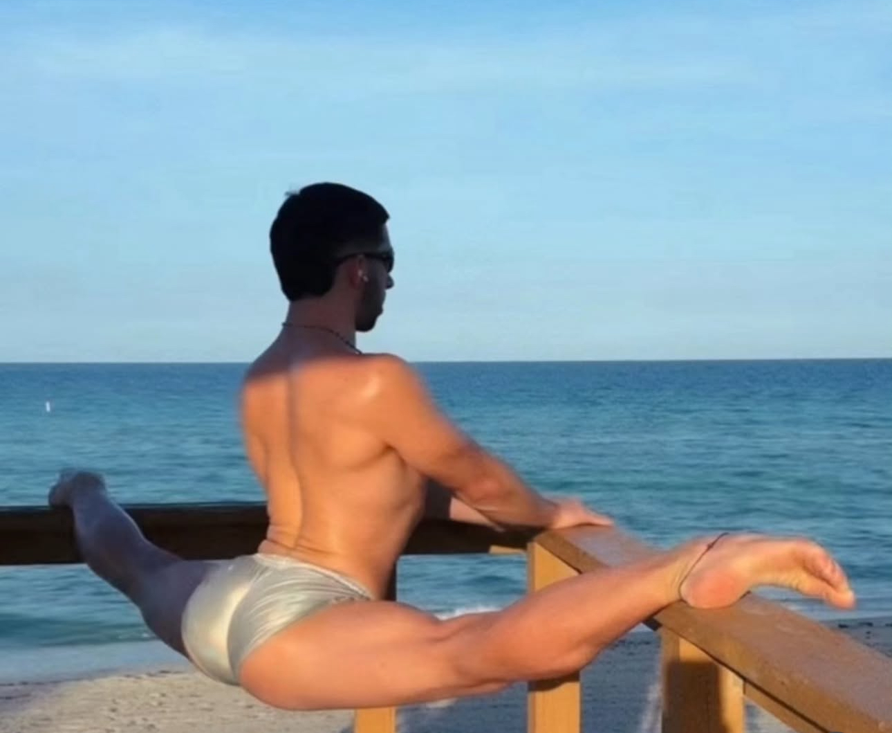 Splits Blank Meme Template