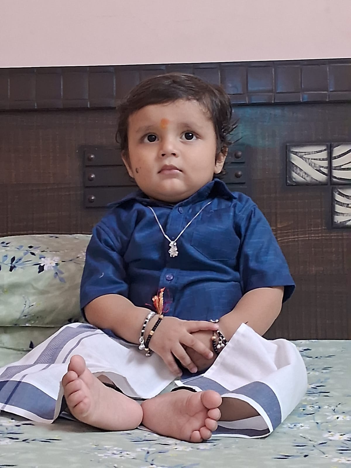 Apun ko angry Blank Meme Template