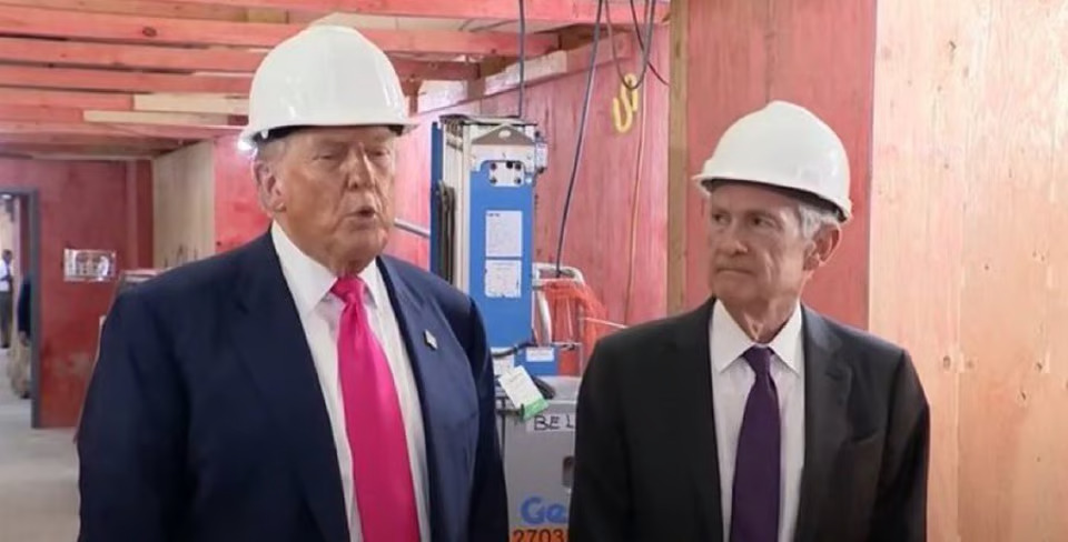 Trump Powell stare Blank Meme Template